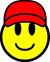 Смайл в красной кепке улыбается