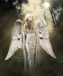  Ангел-Хранитель в белом одеянии  гифка анимация