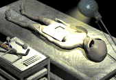  <b>Инопланетянин</b> на операционном столе  гифка анимация