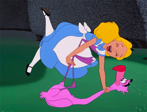  Анимация забавного <b>кадра</b> из мультфильма Алиса в стране чу...  гифка анимация