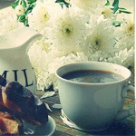 Чашка чая и волшебные цветы